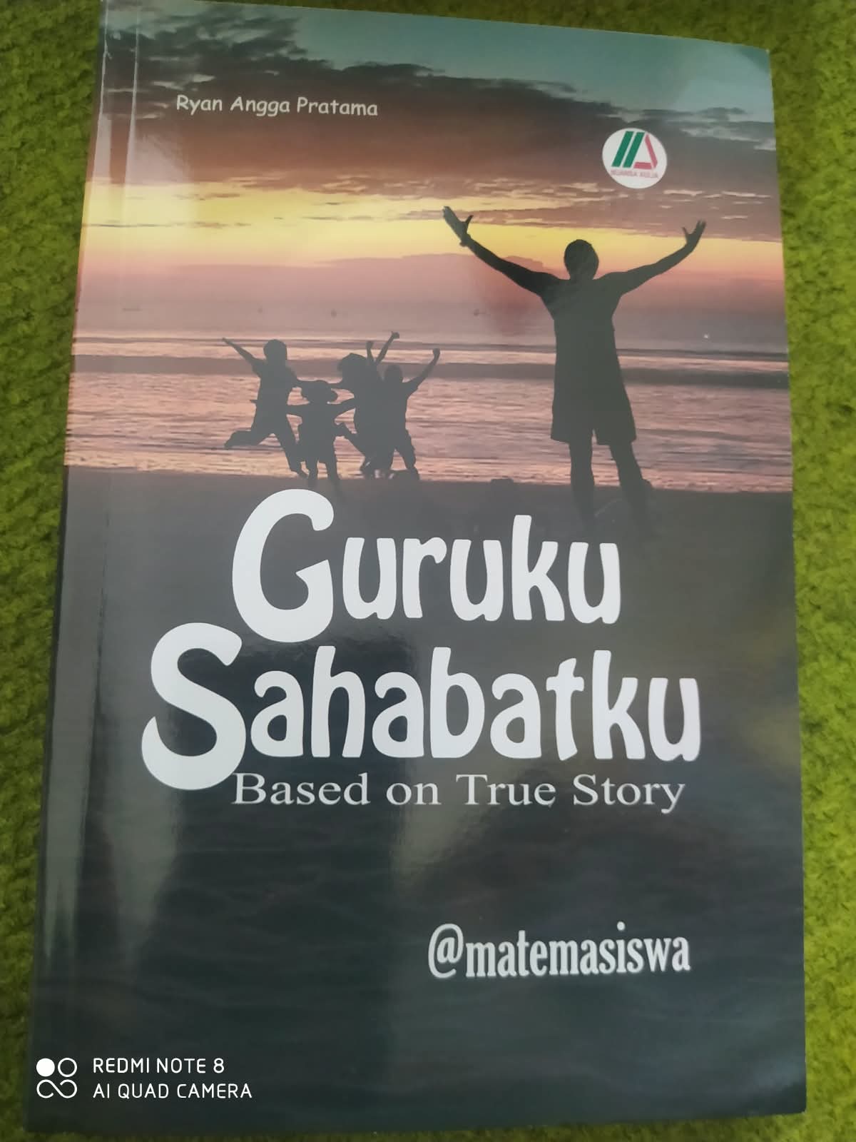 Guruku Sahabatku